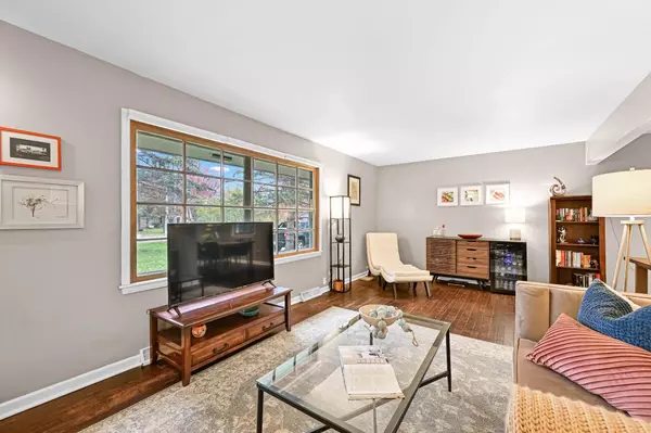 Bayside, WI 53217,641 W Fairy Chasm ROAD