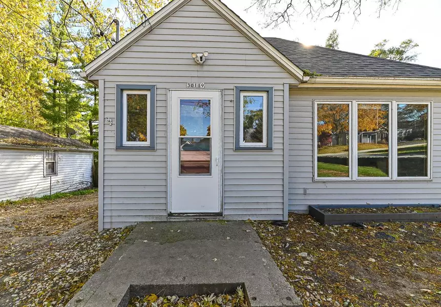 30119 Moccasin DRIVE, Burlington, WI 53105