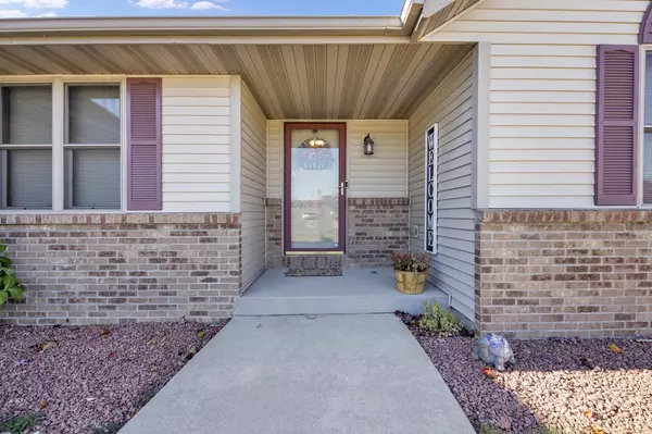 Hartford, WI 53027,329 Northview TRAIL