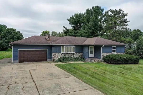 525 South STREET, Watertown, WI 53094