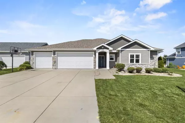 9908 White Fox Ln, Middleton, WI 53562