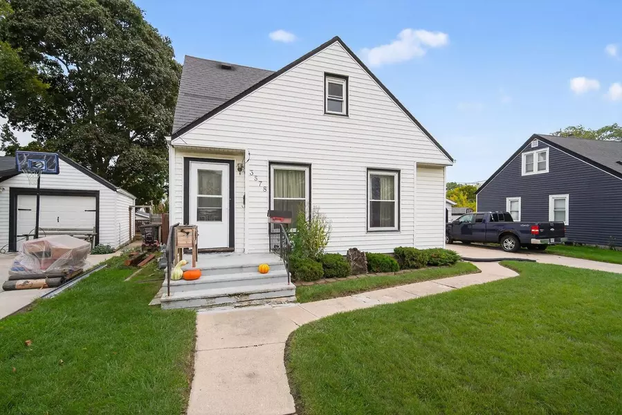 3578 S 48th STREET, Greenfield, WI 53220