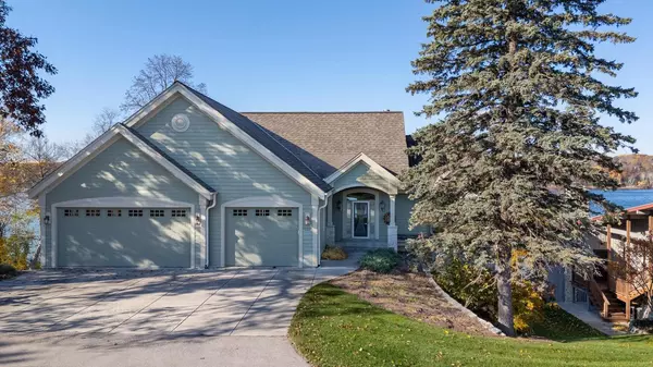 West Bend, WI 53095,5337 Quaas DRIVE
