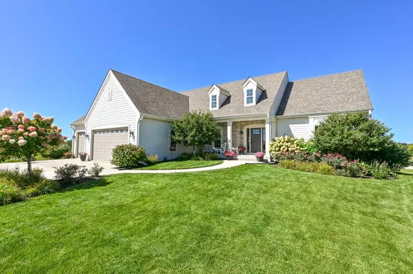 2946 Makou TRAIL, Waukesha, WI 53189