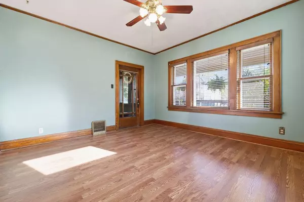 Kenosha, WI 53143,6338 28th AVENUE