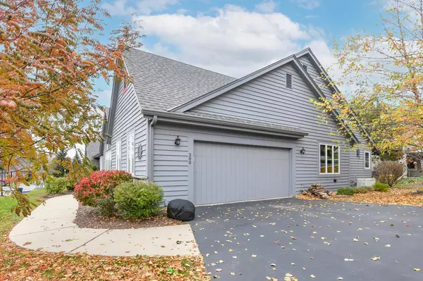 Waukesha, WI 53186,300 King William COURT S