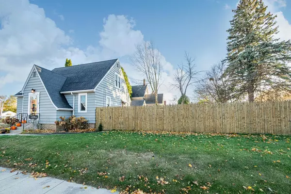 Sheboygan, WI 53081,803 Custer AVENUE