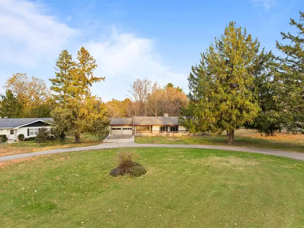 Lake Geneva, WI 53147,N1630 Hilltop DRIVE