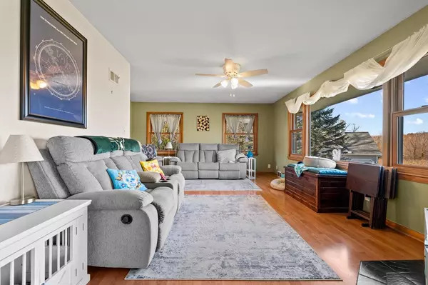 Brookfield, WI 53045,18785 Davidson ROAD