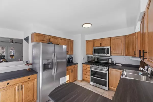 Oconomowoc, WI 53066,341 W 4th STREET