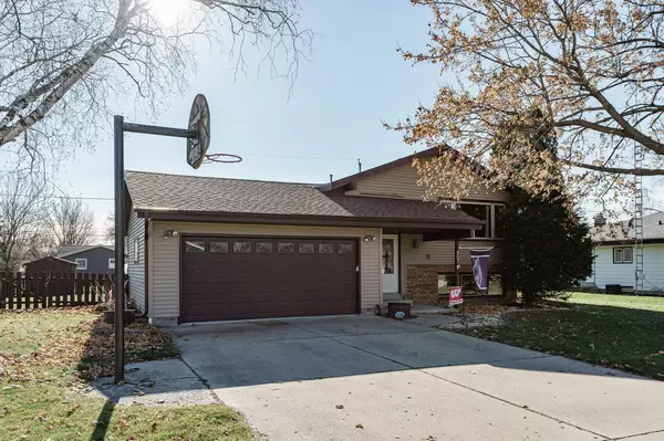 Watertown, WI 53098,207 Silver DRIVE