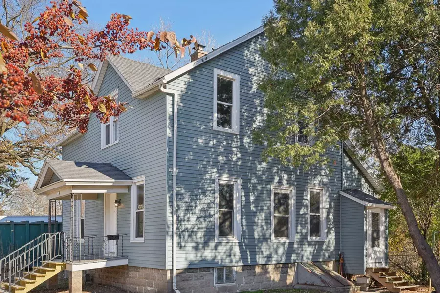 1116 Nebraska STREET, Oshkosh, WI 54902