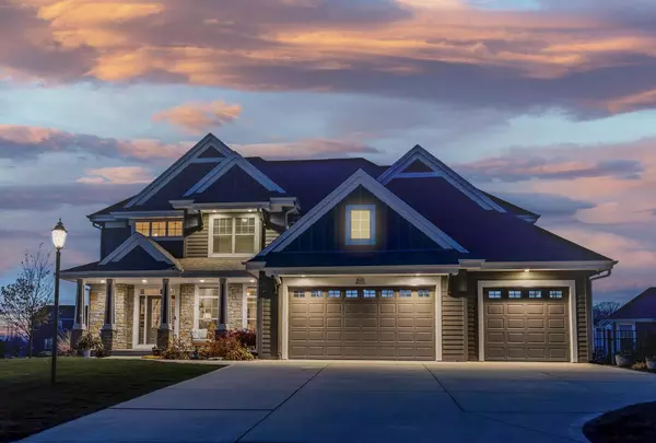 W137N6161 Weyer Farm COURT, Menomonee Falls, WI 53051