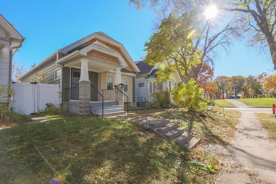 5506 N 34th STREET, Milwaukee, WI 53209