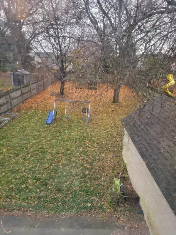 Watertown, WI 53094,1407 Dakota STREET