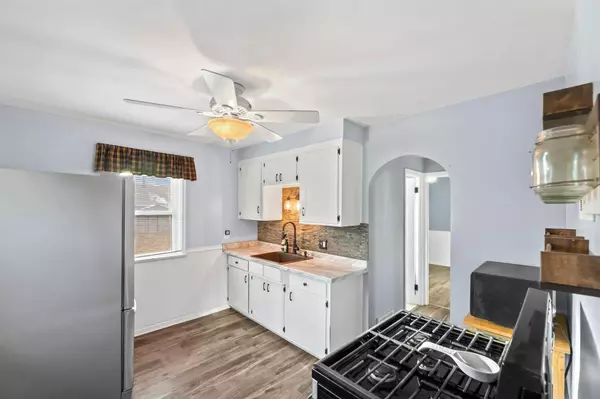 West Allis, WI 53227,8603 W Stuth AVENUE