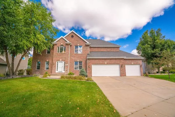 4622 Sunburst Dr, Deforest, WI 53532