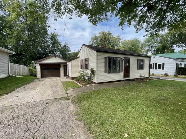 304 N Stevenson St, Deforest, WI 53532