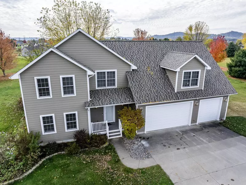 W23903 Swartling ROAD, Trempealeau, WI 54661