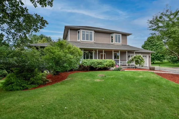 2744 Alice Cir, Stoughton, WI 53589