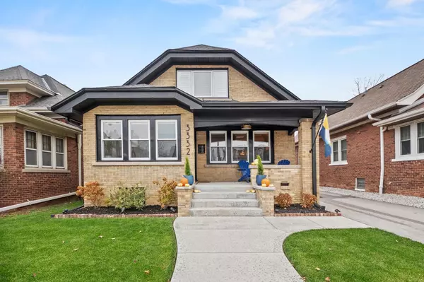 3332 S Kinnickinnic AVENUE, Milwaukee, WI 53207