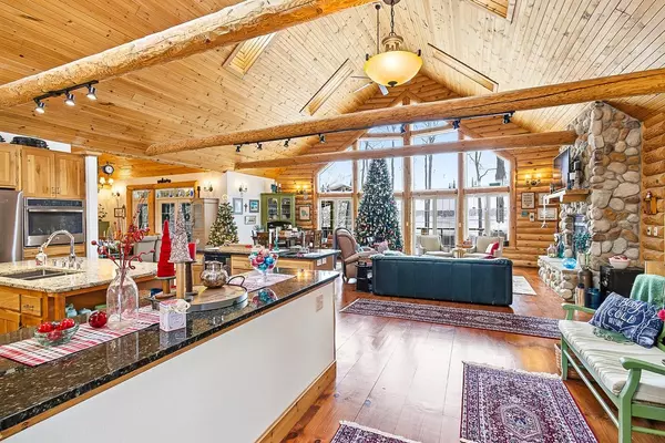 Cambridge, WI 53523,N4272 Sleepy Hollow ROAD