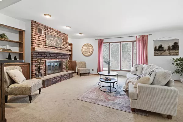 West Bend, WI 53095,1325 Stirling COURT