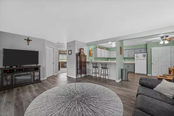 Hartland, WI 53029,4835 Easy STREET #9