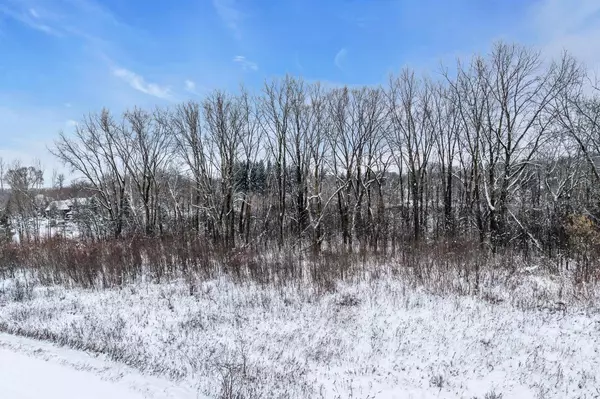 Lt0 JOLYN DRIVE, Sussex, WI 53089