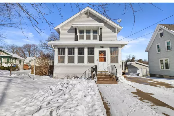 1420 E Main STREET, Watertown, WI 53094