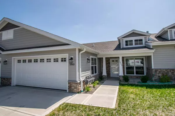 1118 Harbor AVENUE, West Bend, WI 53095