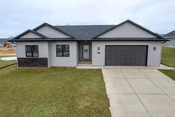 2075 Willow Run, Reedsburg, WI 53959