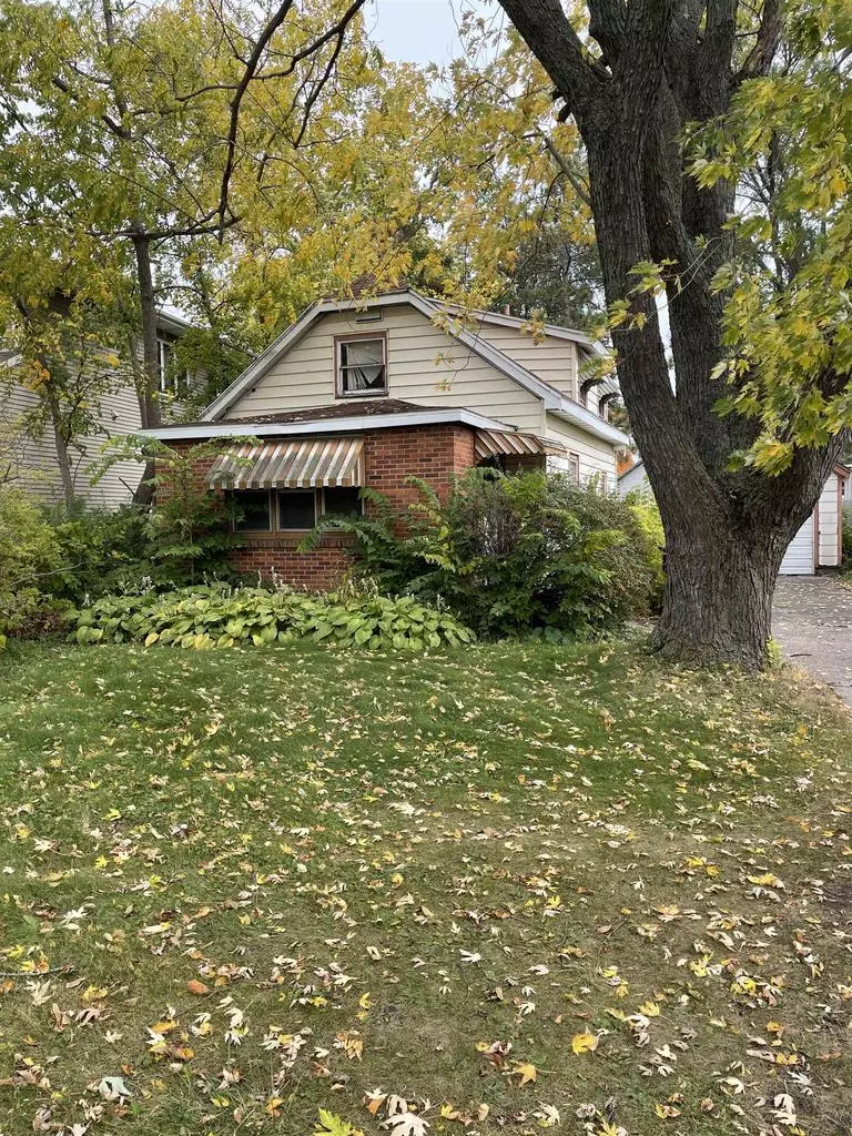 Middleton, WI 53562,2303 Parmenter St