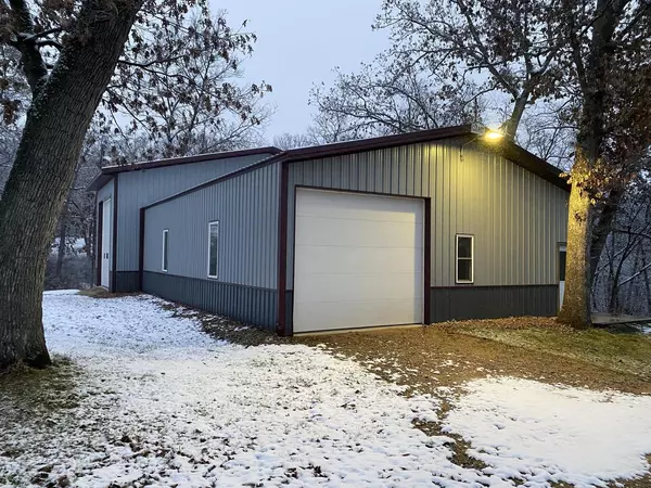 Mineral Point, WI 53565,1897 Twin Bridge Rd