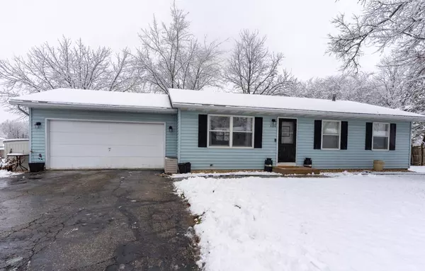 404 Prairie View Cir, Milton, WI 53563