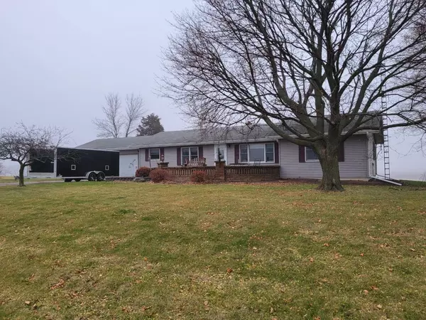 W2128 Friesland Rd, Cambria, WI 53923