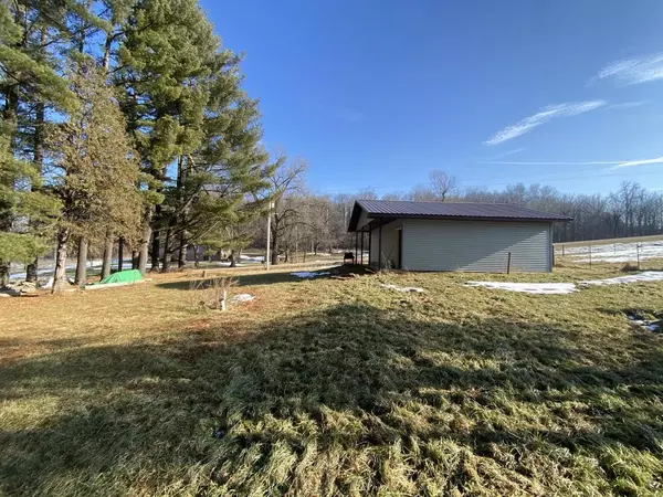 Mineral Point, WI 53565,1736 County Road W