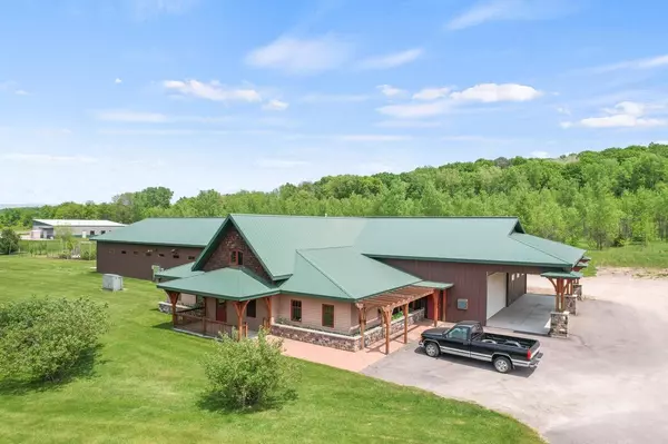 1301 Lake Street, Baraboo, WI 53913