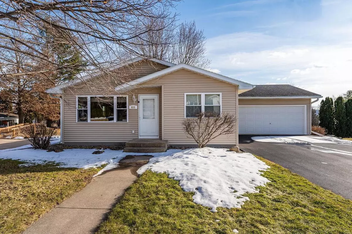 Baraboo, WI 53913,615 Naragansett Ave