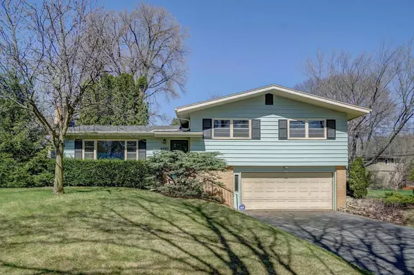 6002 Hempstead Rd, Madison, WI 53711