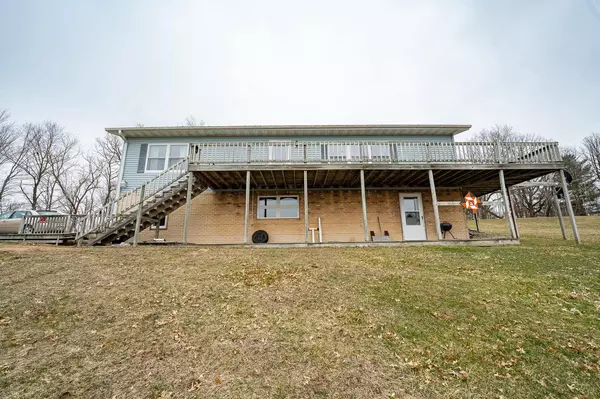 N4254 County Road H, Elroy, WI 53929