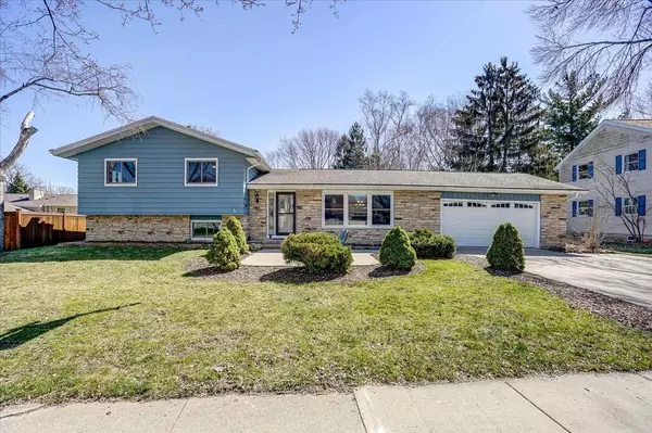 5317 Chinook Lane, Madison, WI 53704