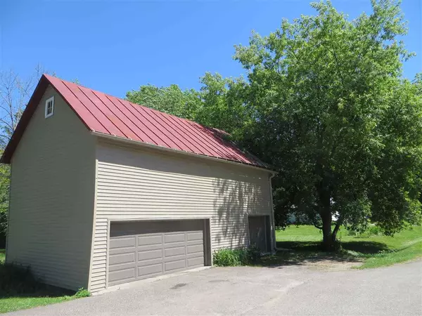 502 S Thomas Street, Westfield, WI 53964