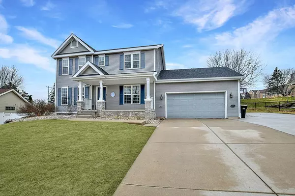 811 Sunnybrook Dr, Deforest, WI 53532