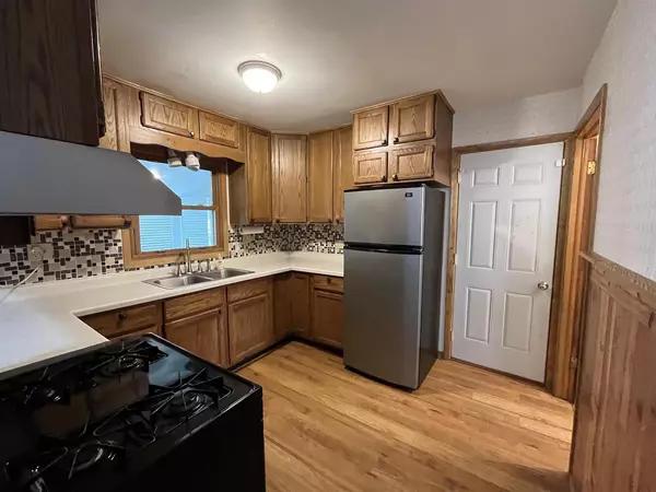 Baraboo, WI 53913,515 Badger Dr