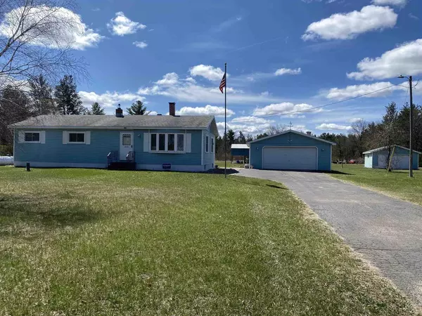 981 County Road C, Hancock, WI 54943