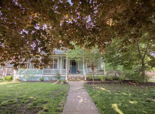 Mineral Point, WI 53565,414 Ridge STREET