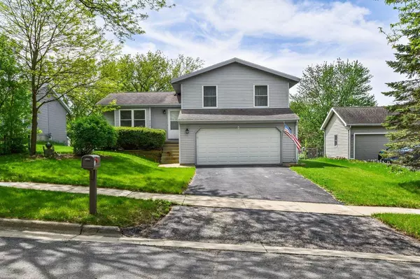 413 Seven Nations Drive, Madison, WI 53713