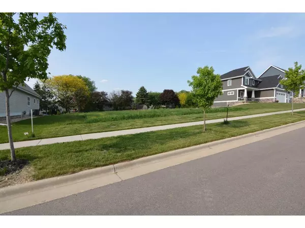 2428 Kilarney Way, Waunakee, WI 53597