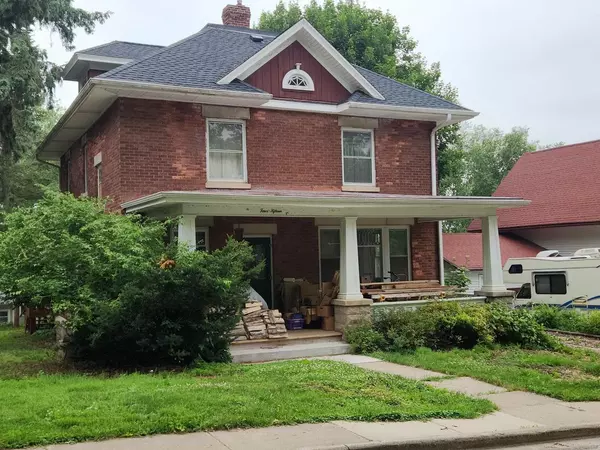 Mineral Point, WI 53565,415 Front STREET